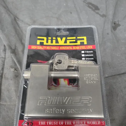 RIIVER BEAM STEEL LOCK