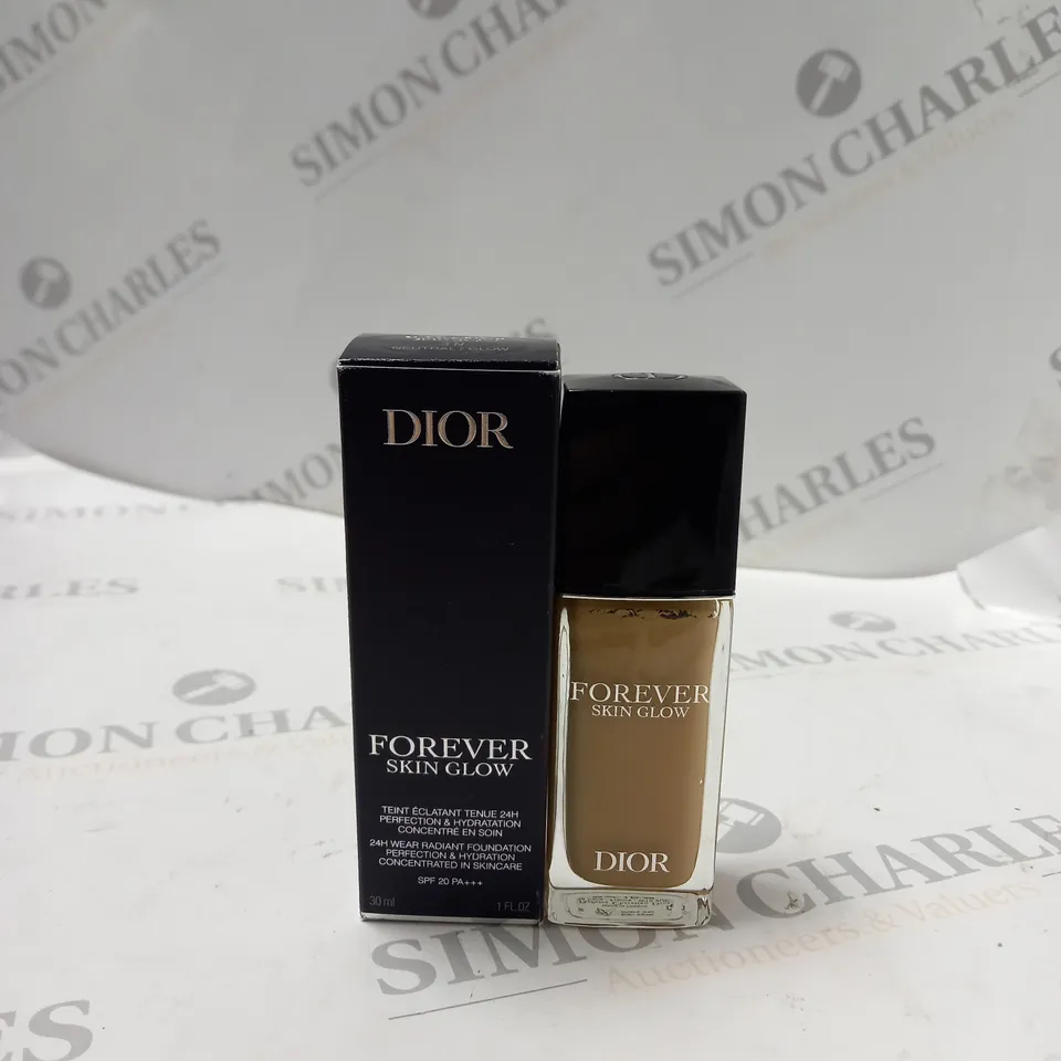 BOXED DIOR FOREVER SKIN GLOW 30ML 3N NEUTRAL GLOW