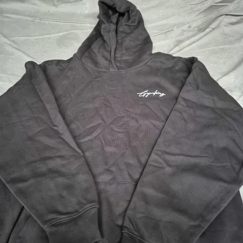 GYMKING HOODED SWEATSHIRT – BLACK WITH WHITE LOGO ON CHEST SIZE 8