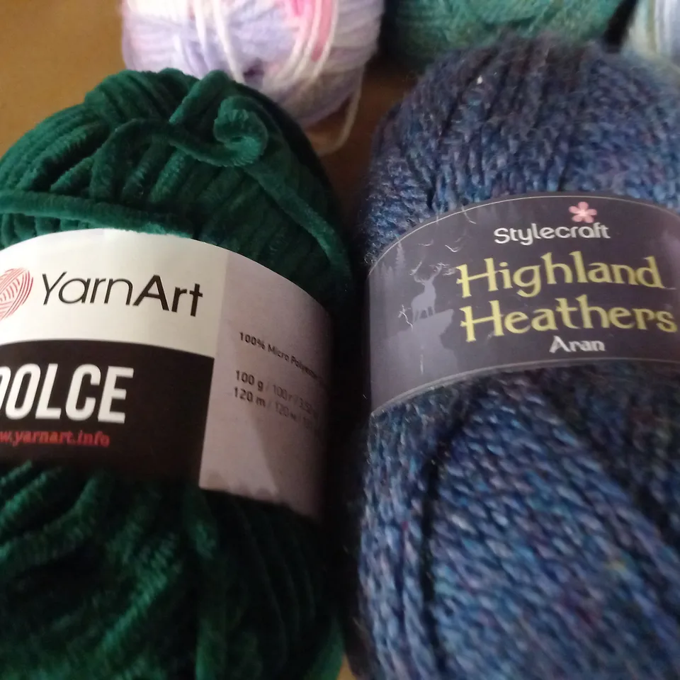 LOT OF 10 ASSORTED ACRYLIC KNITTING/SEWING 