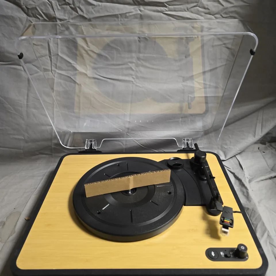 MARLEY REVOLUTION BLUETOOTH TURNTABLE – WOOD PLINTH, CLEAR DUST COVER