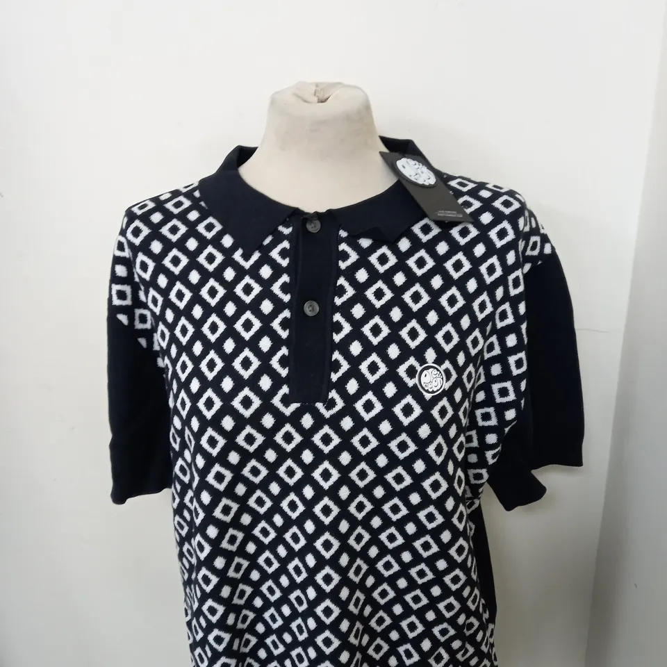 PRETTY GREEN FLEETWOOD GEO POLO SIZE L