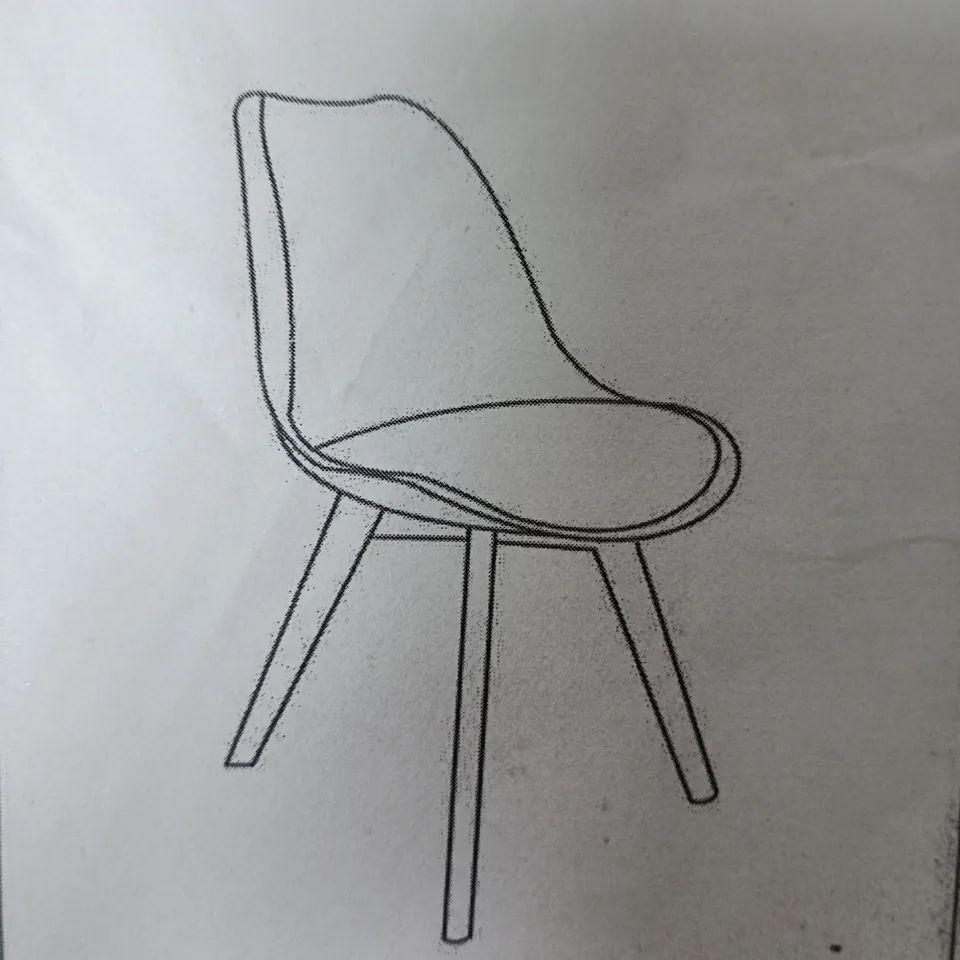 4 CHAIRS WITH WOODEN LEGS AND GREY SHELL
