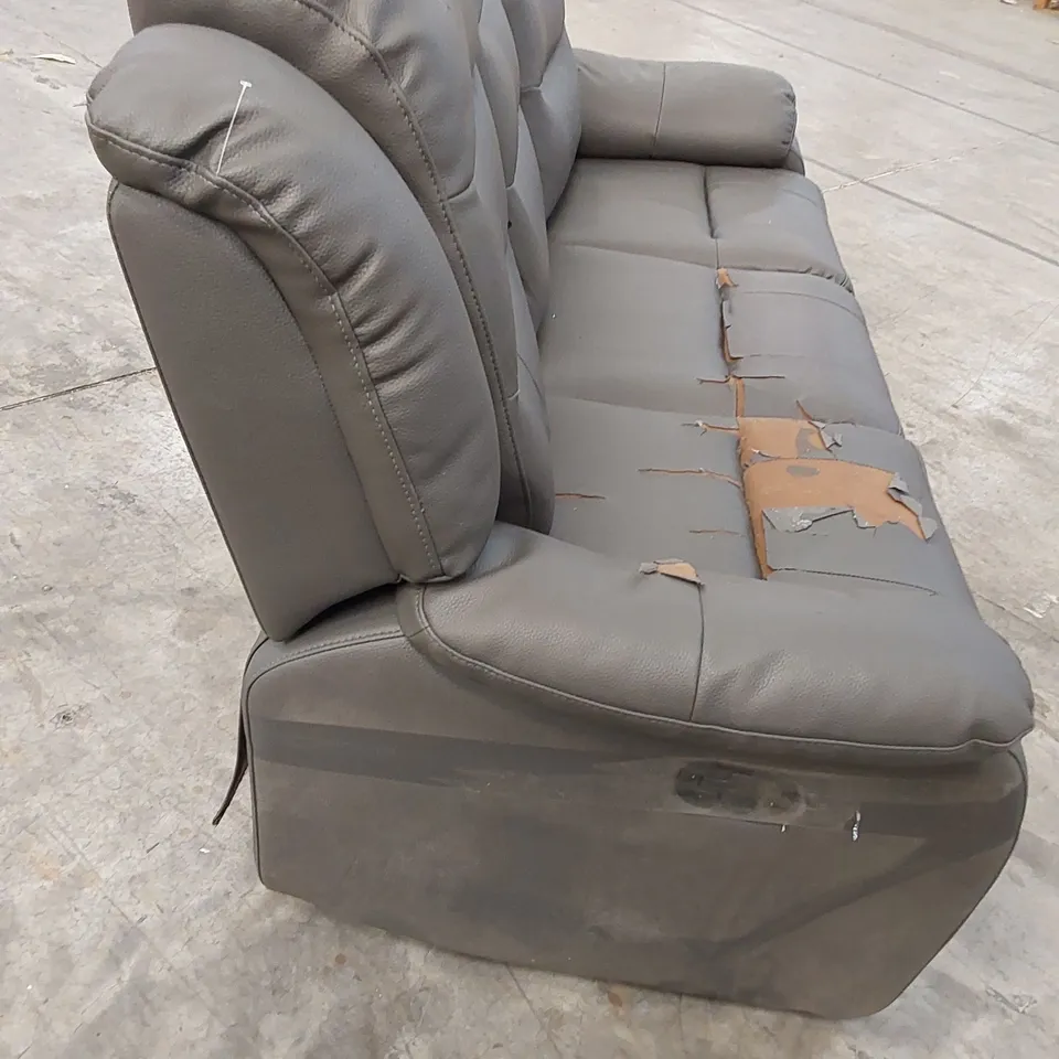 QUALITY DESIGNER 3 SEATER MANUAL RECLINER LEATHER SOFA 
