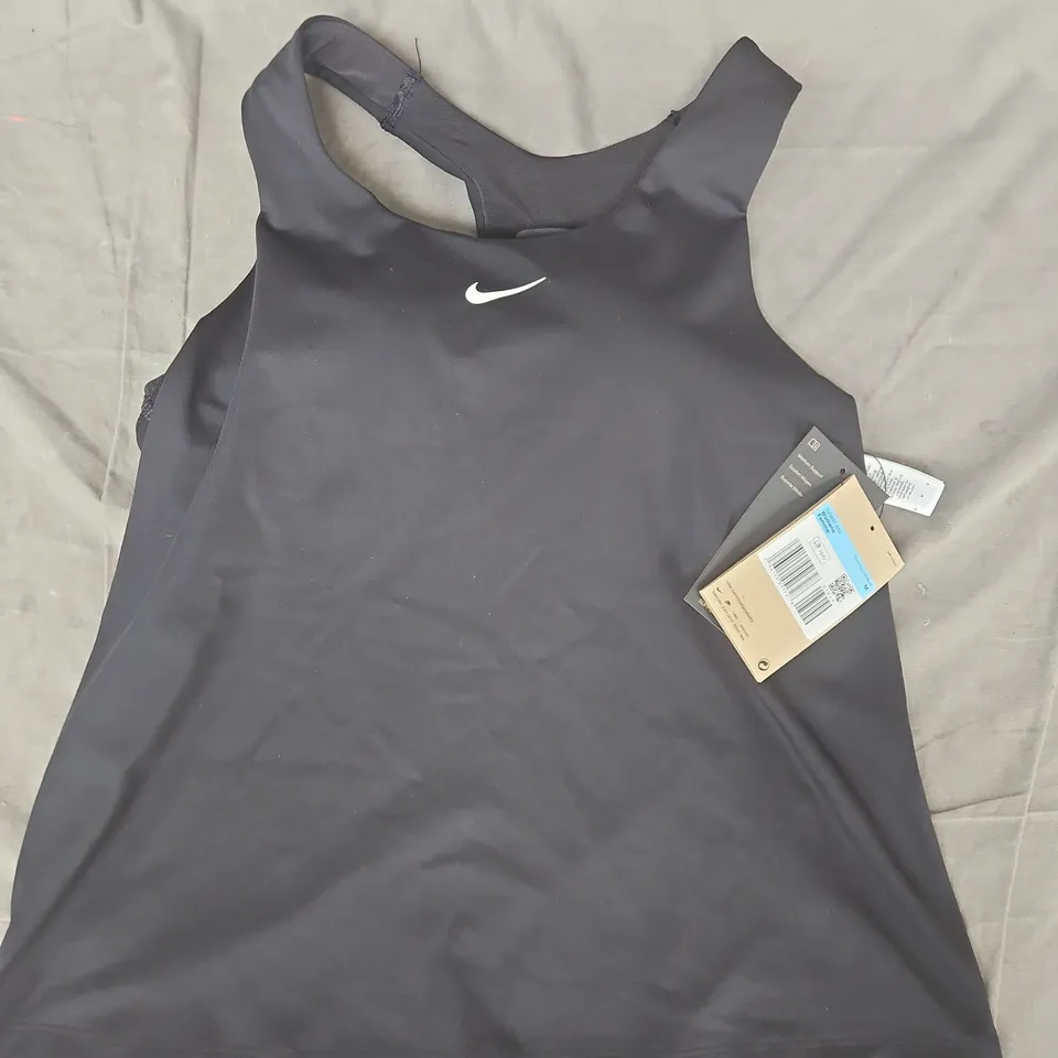 NIKE WOMEN'S PADDED TANK VEST TOP IN BLACK SIZE MEDIUM