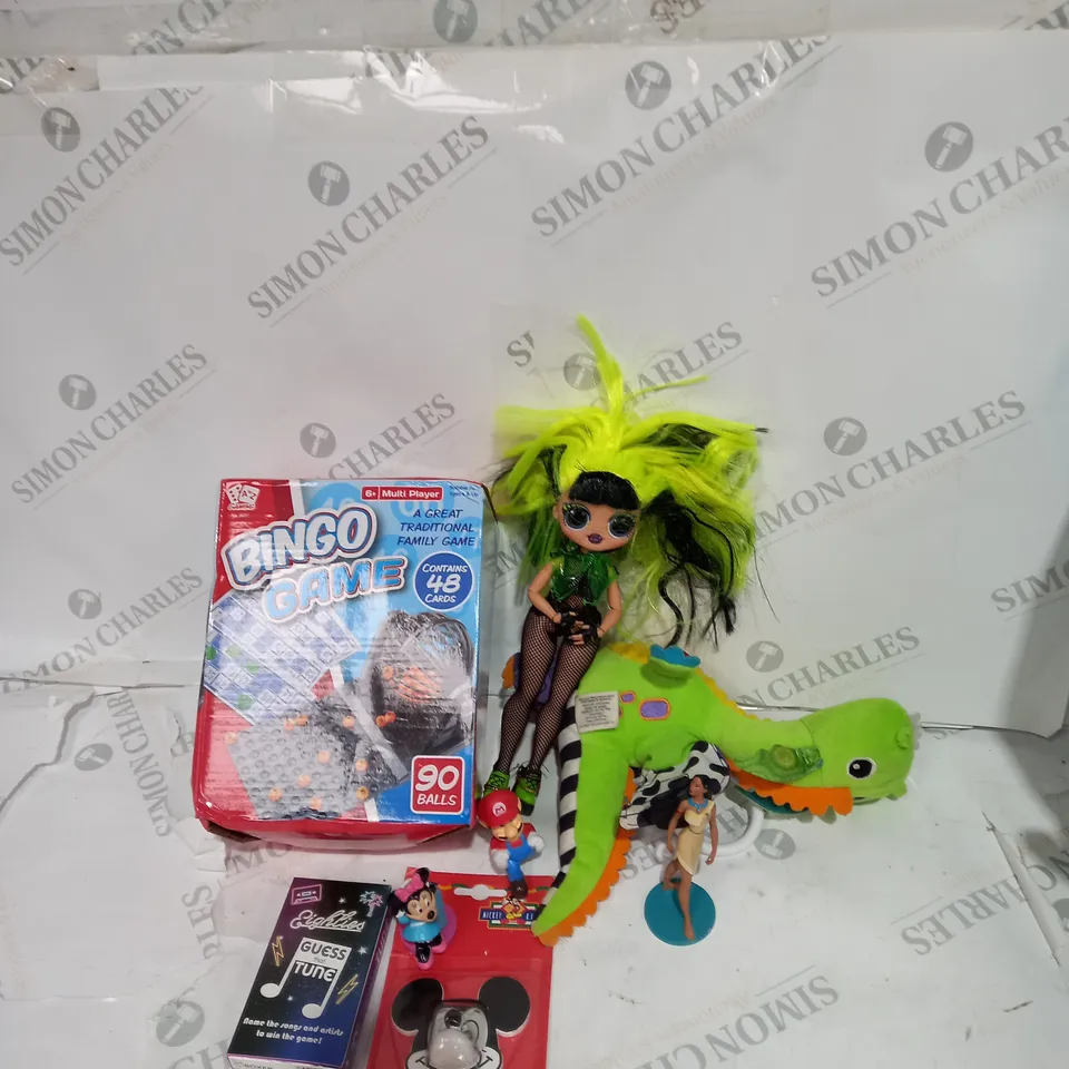 BOX OF ASSORTED TOYS TO INCLUDE BINGO, MINNIE MOUSE, BABY RATTLE ETC 