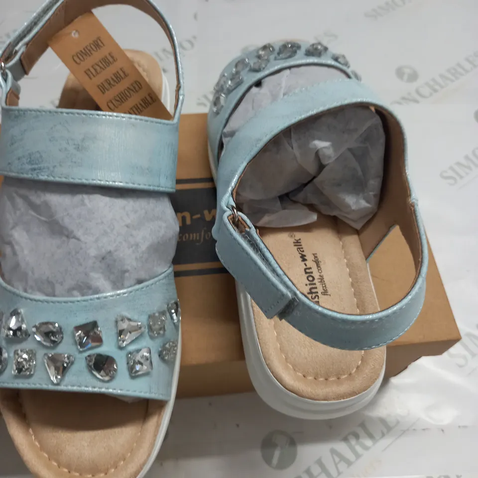 BOXED PAIR OF CUSHION WALK JEWELLED SANDALS IN SILVER - SIZE 6