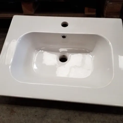 PALLET OF 10 CALYPSO VESIMA CERAMIC VANITY BASINS 610×460×160MM