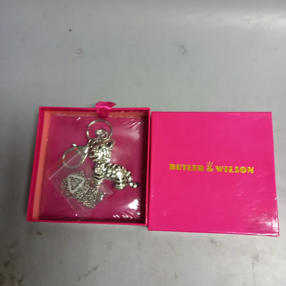 BOXED BUTLER & WILSON SILVER CRYSTAL TIGER AND CHAIN SET