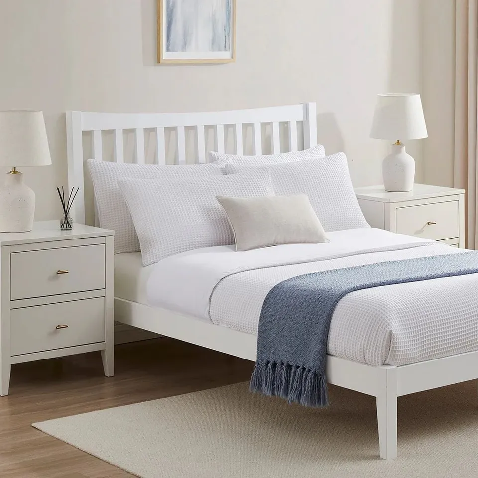 BOXED DUSK DARTMOUTH DOUBLE SIZE BED FRAME - WHITE (1 BOX)