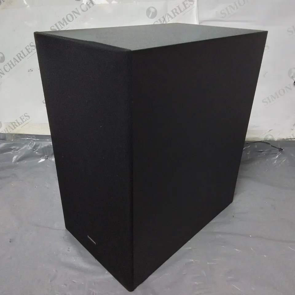 SAMSUNG HW-Q600 SOU DBAR AND SUBWOOFER