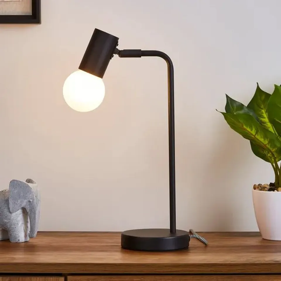 BOXED BRADFORD MATT BLACK TABLE LAMP