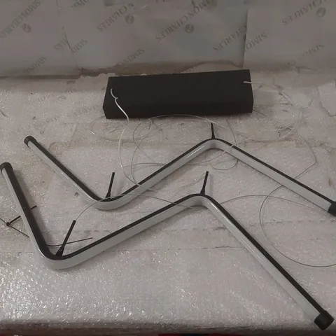 DESIGNER 2-LIGHT CEILING LIGHT