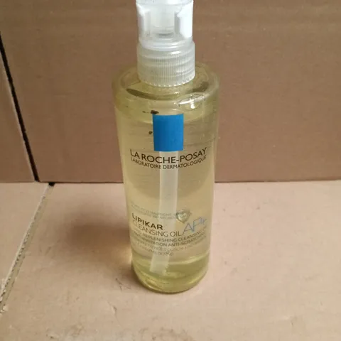 LA ROCHE POSAY LIPIKAR CLEANSING OIL FOR ECZEMA PRONE SKIN 400ML 