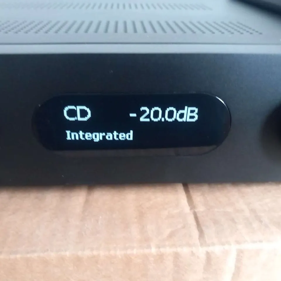 AUDIOLAB 8300A BLACK HIGH QUALITY HIFI SEPARATE STEREO AMPLIFIER
