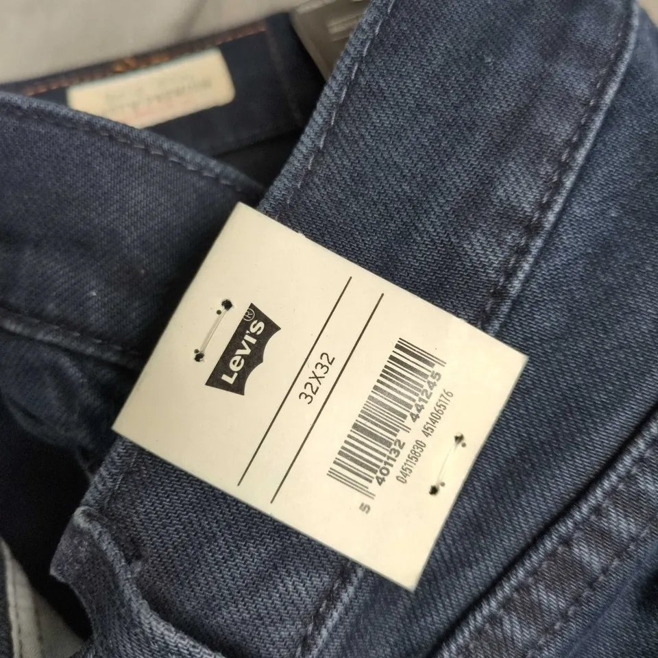 LEVI'S PREMIUM JEANS – DARK DENIM, 32X32 – MEN'S