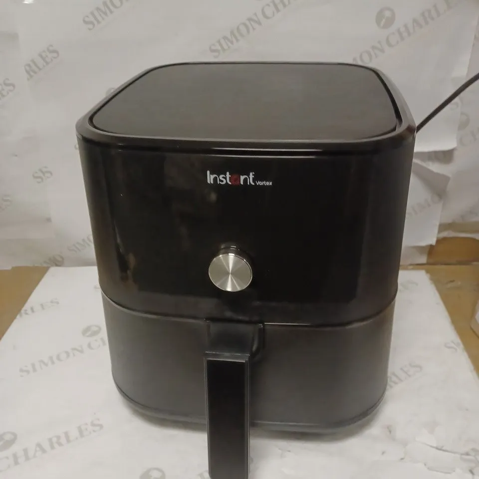 INSTANT POT VORTEX AIR FRYER