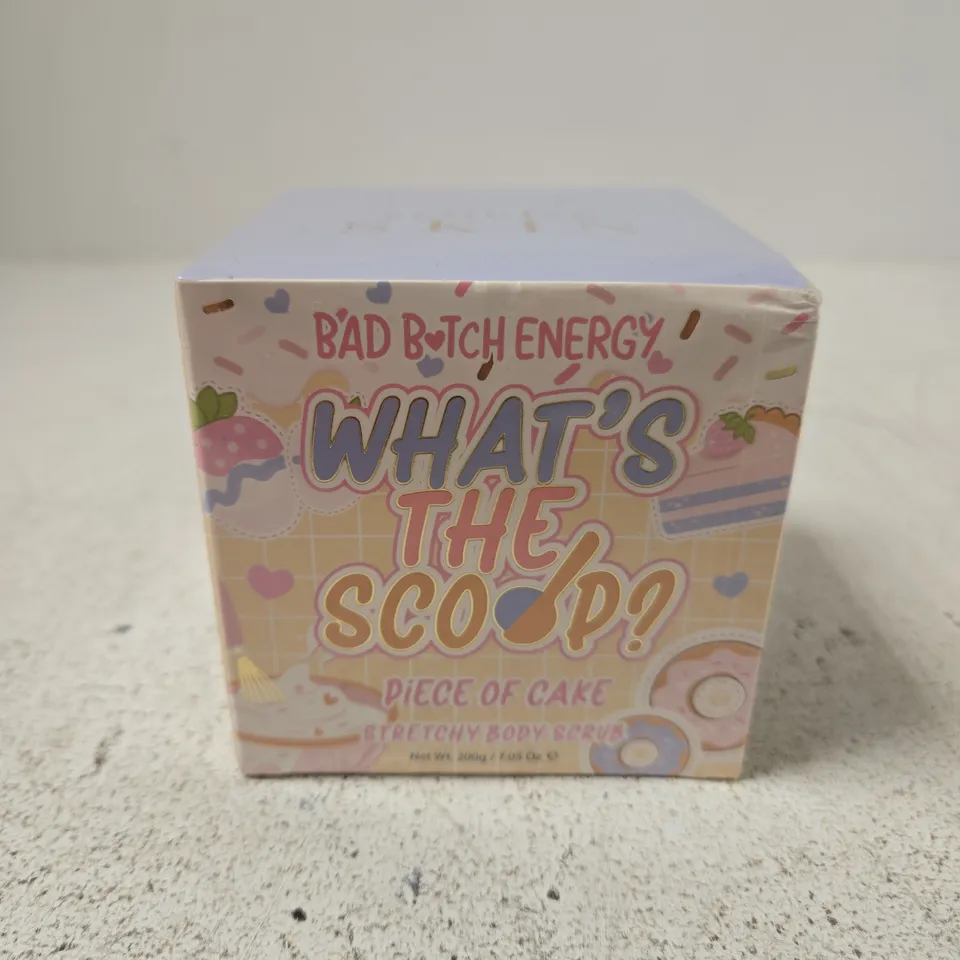WHAT'S THE SCOOP? PIECE OF CAKE STRETCHY BODY SCRUB (200G)