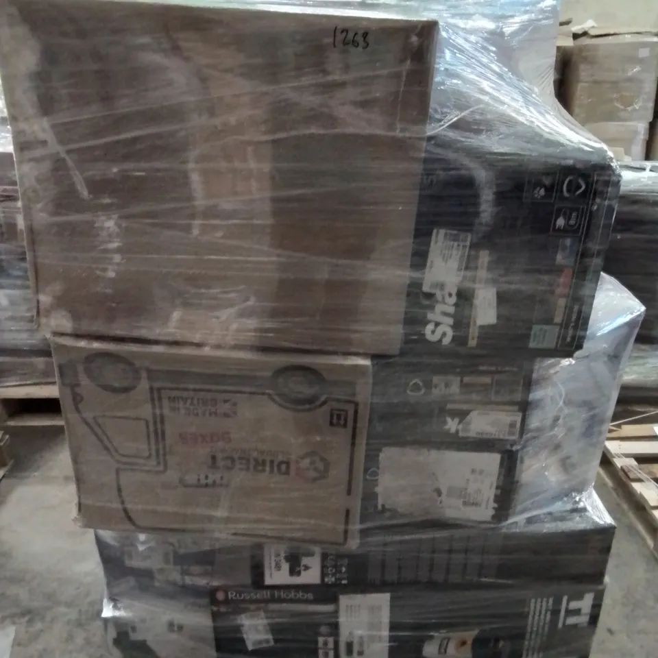 PALLET OF APPROXIMATELY 26 UNPROCESSED RAW RETURN HOUSEHOLD AND ELECTRICAL GOODS TO INCLUDE;
