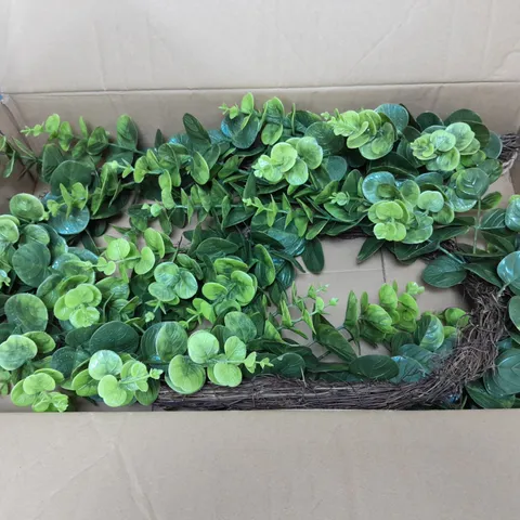 BOXED EUCALYPTUS CHRISTMAS GARLAND – 180 CM