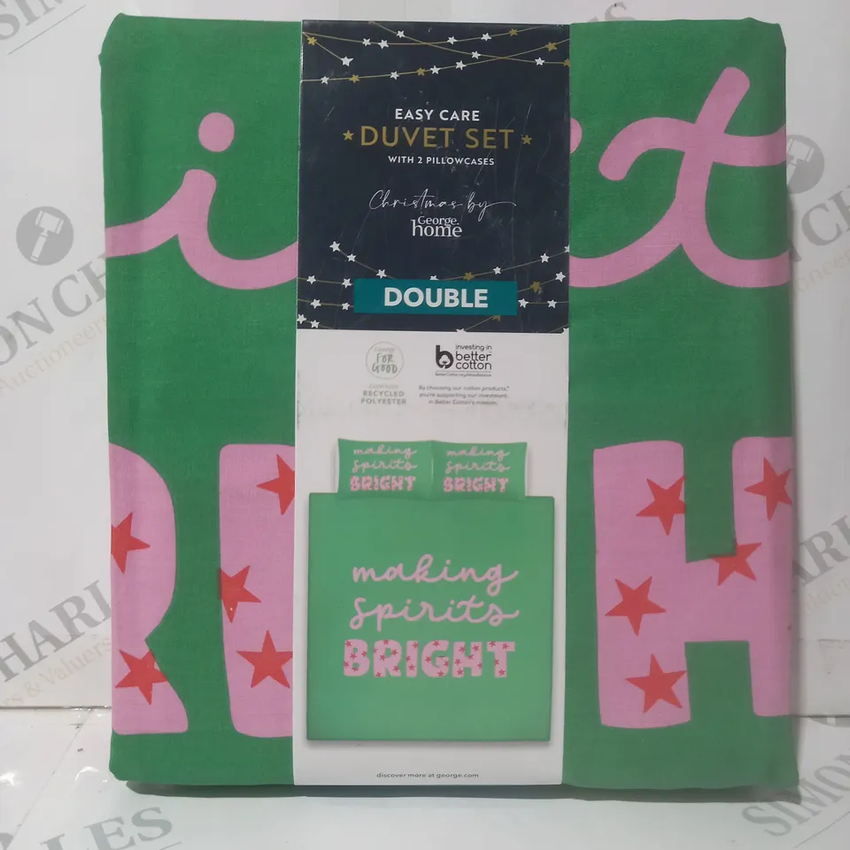 BRAND NEW 'MAKING SPIRITS BRIGHT' EASY CARE DOUBLE DUVET SET WITH TWO PILLOWCASES- 100% COTTON