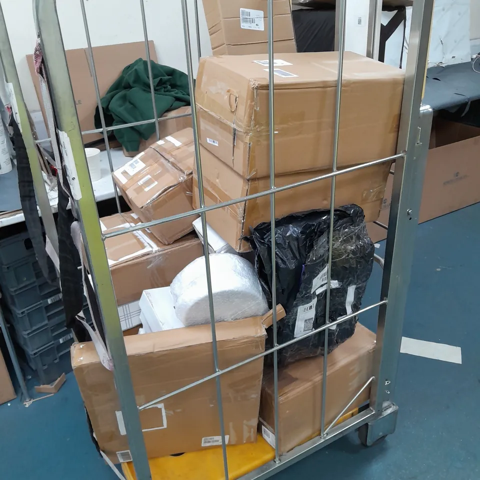CAGE OF ASSORTED HOUSEHOLD GOODS TO INCLUDE JM LOTUS CANDLE HOLDER, MASTERCLASS 5PC UNTESILS, AND INSULATED SHOPPING TROLLEY ETC.