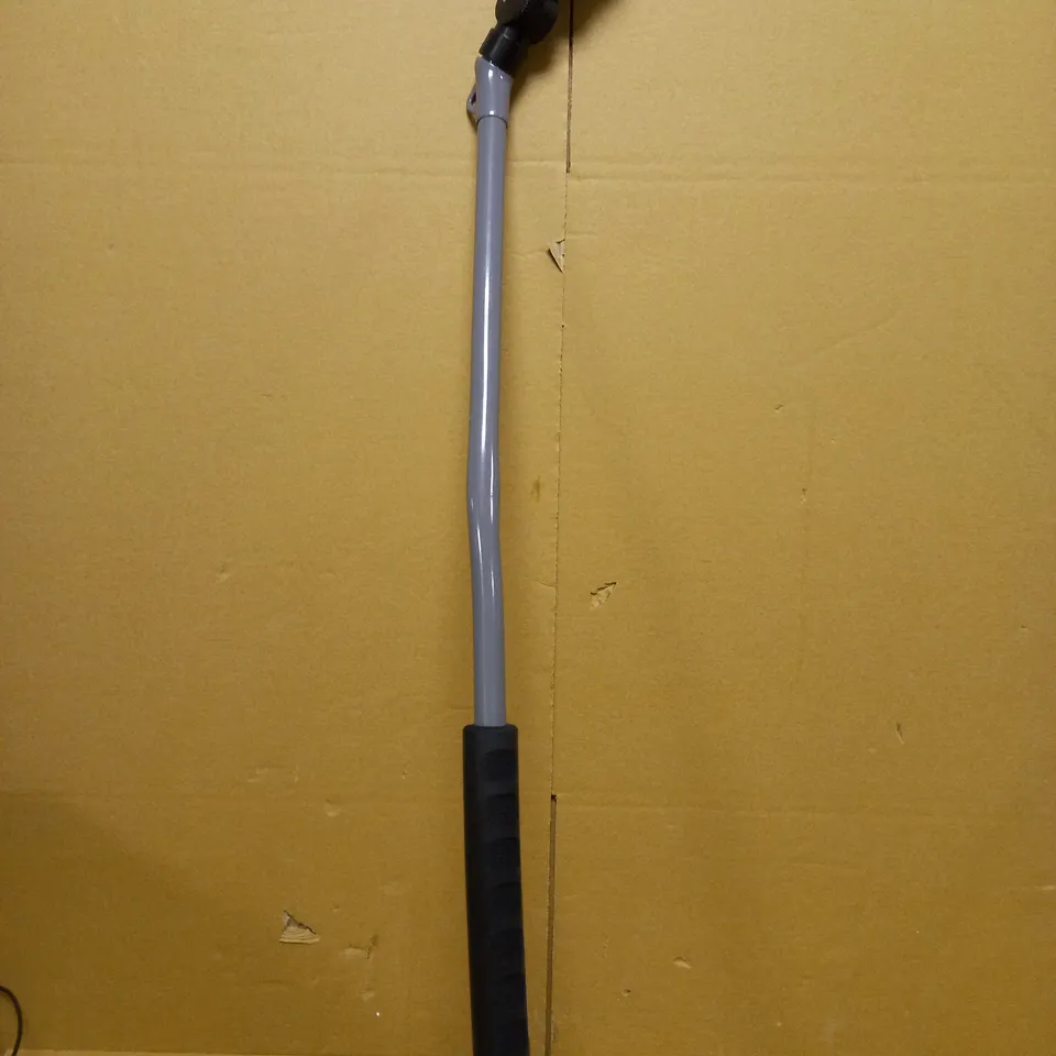 REHAU 36IN LANCE SPRAY 9 PATTERN ADJUSTABLE HEAD