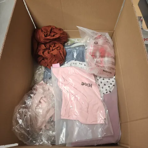 BOX OF APPROXIMATELY 25 ASSORTED CLOTHING ITEMS IN VARIOUS STYLES , COLOURS AND SIZES 