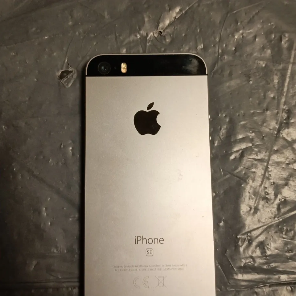 APPLE IPHONE SE A1723