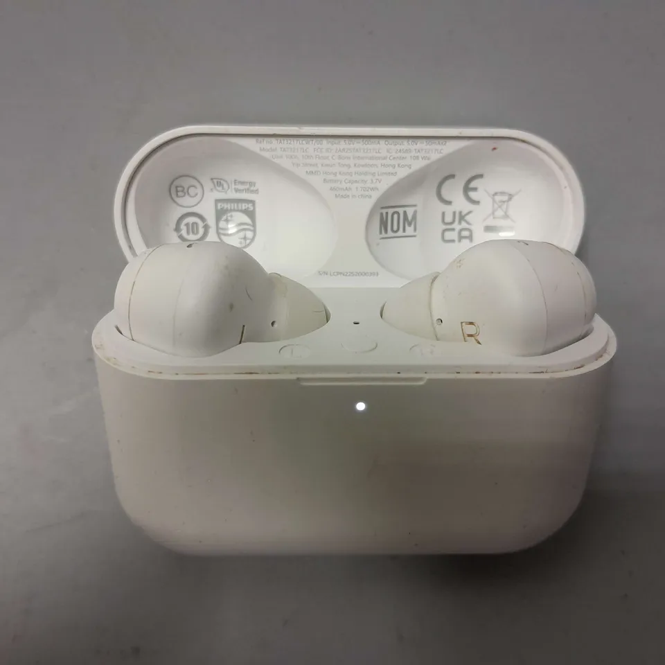 BOXED PHILIPS 3000 SERIES TRUE WIRELESS EARBUDS IN WHITE