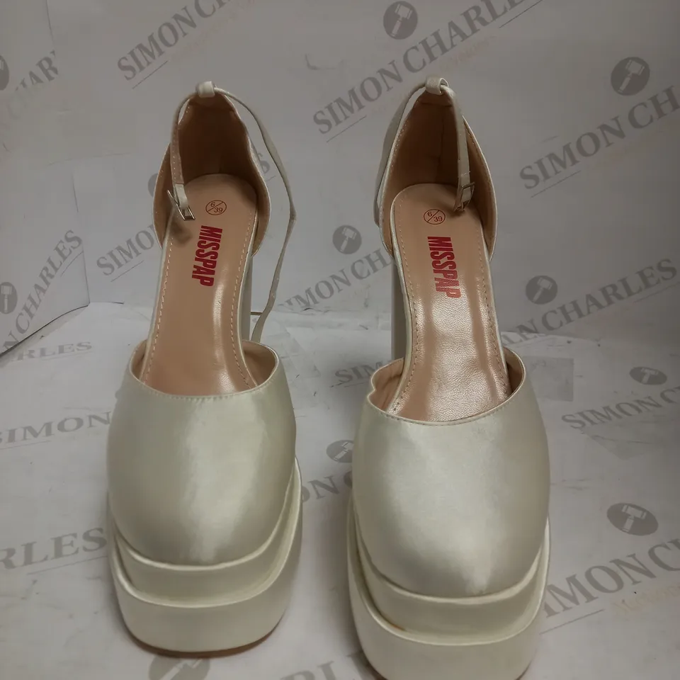 MISSPAP EXTREME PLATFORM CHUNKY HEELS SATIN CREAM UK 6 