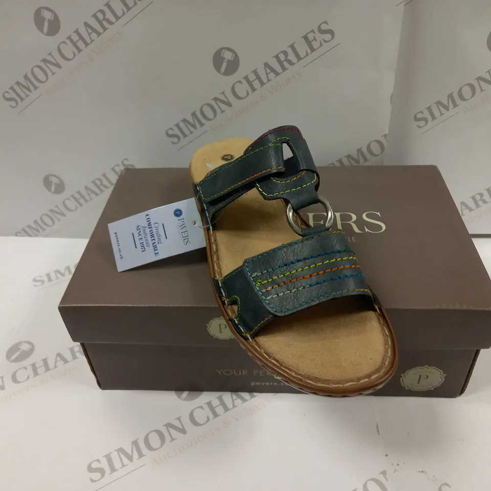 BOXED PAIR OF PAVERS WBINS35144 DENIM SANDALS UK SIZE 5 