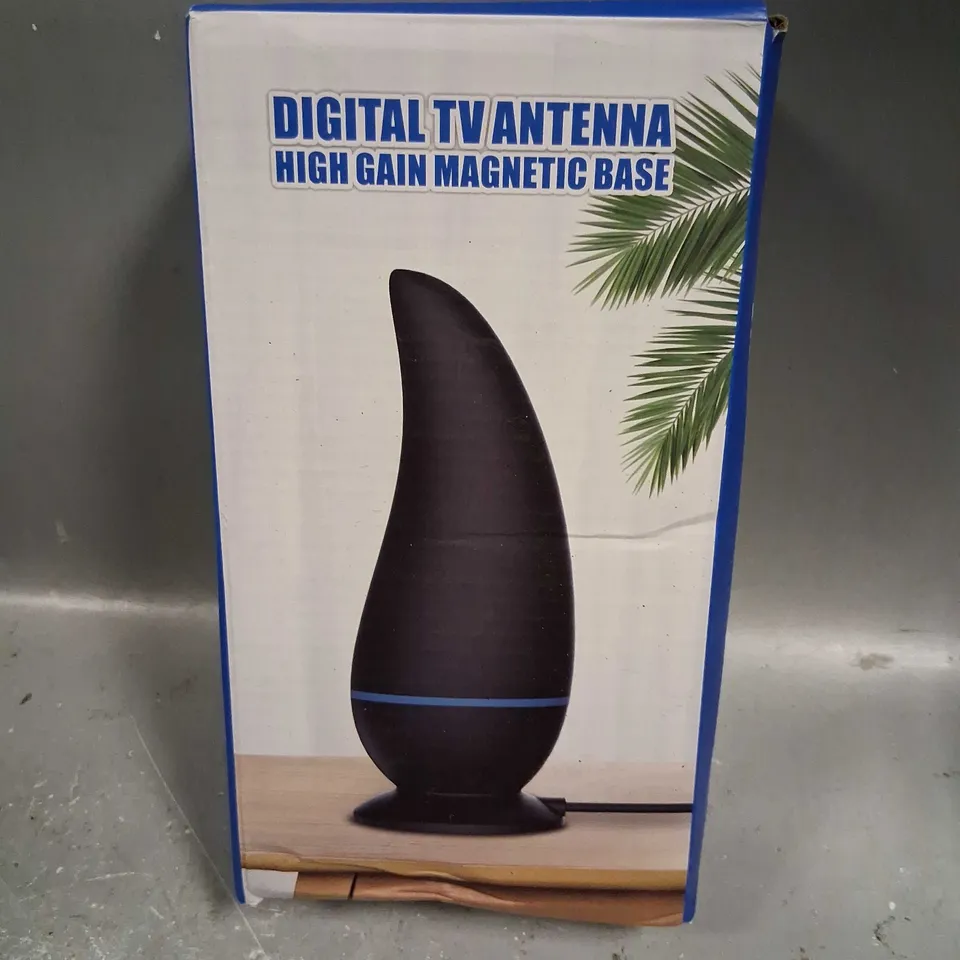 BOXED DIGITAL TV ANTENNA HIGH GAIN MAGNETIC BASE