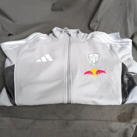 ADIDAS LEEDS UNITED FC TRACK JACKET – LIGHT GREY WITH RED BULL SPONSOR - UK SIZE M
