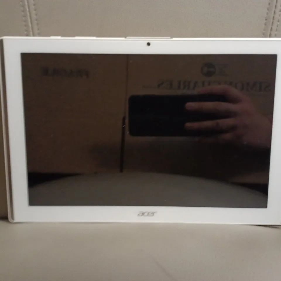 BOXED ACER ICONIA ONE 10 A7001