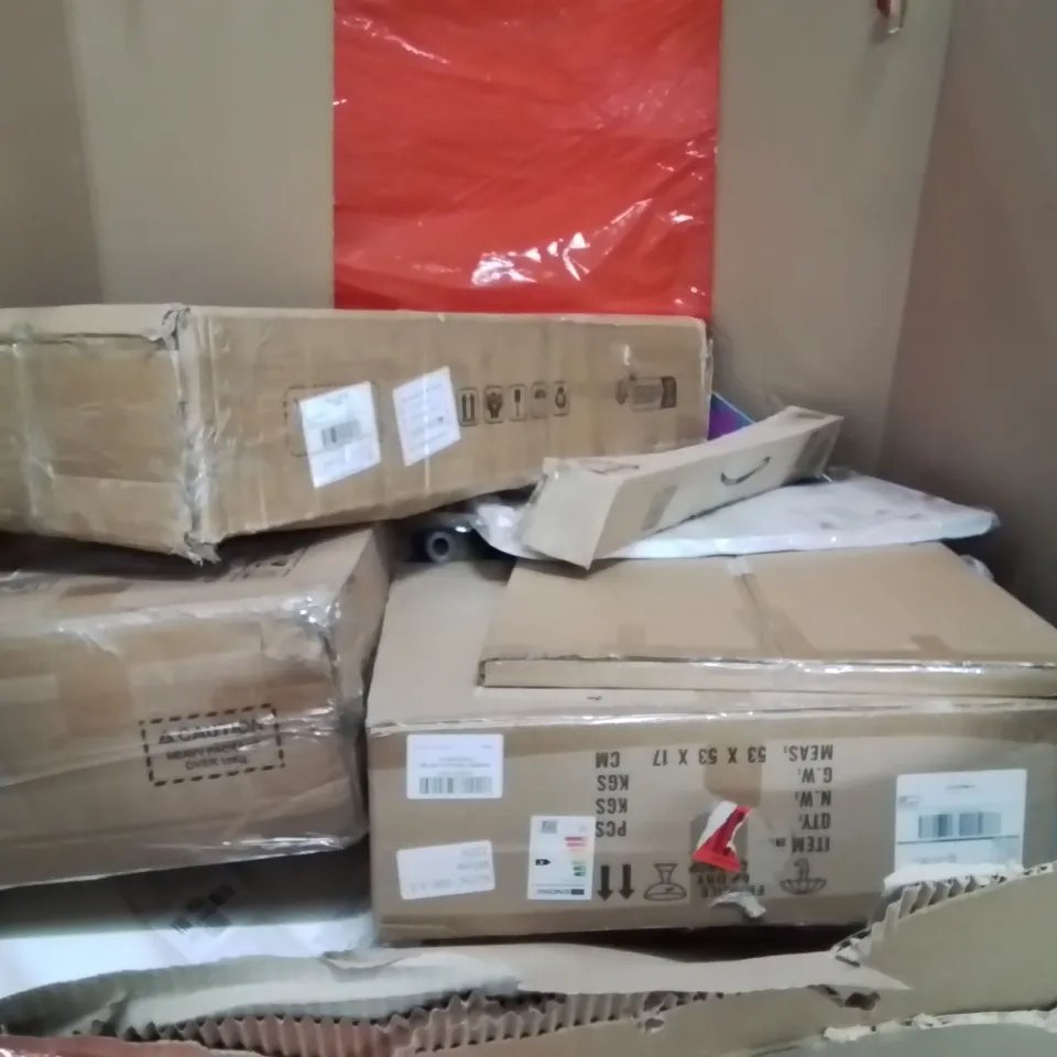 PALLET OF ASSORTED HOUSEHOLD GOODS AND PRODUCTS TO INCLUDE;RETRACTABLE SAFETY GATE,DESK MAT,BABY WALKER 