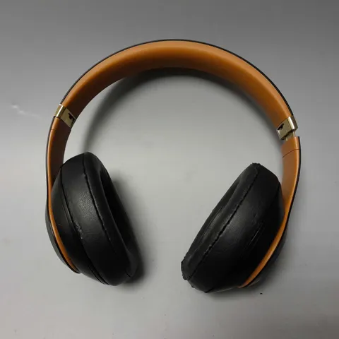 BEATS STUDIO3 WIRELESS HEADPHONES