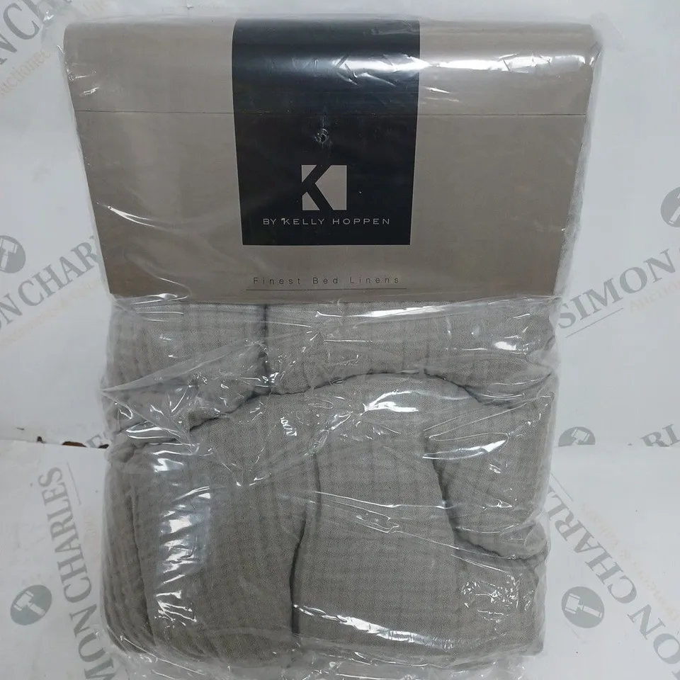 K BY KELLY HOPPEN 100% COTTON MUSLIN THROW SILVER GREY 150X200CM