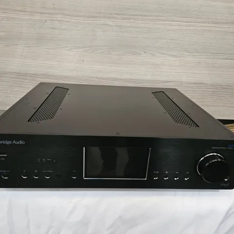 CAMBRIDGE AUDIO 851N NETWORK PLAYER/DAC/PRE-AMP