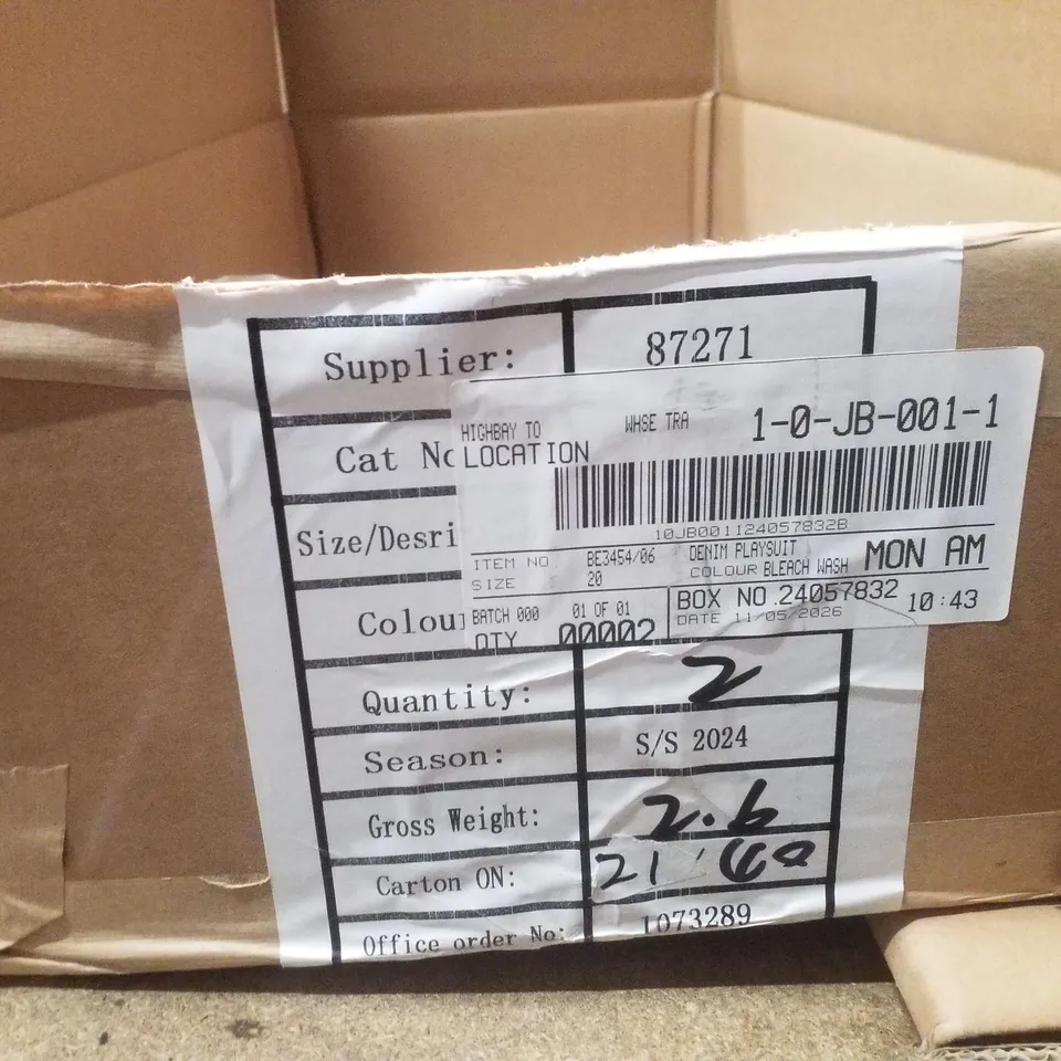 BOX CONTAINING APPROXIMATELY 2 BRAND NEW SIMPLY BE BLEACH WASH DENIM PLAYSUITS - SIZE 20