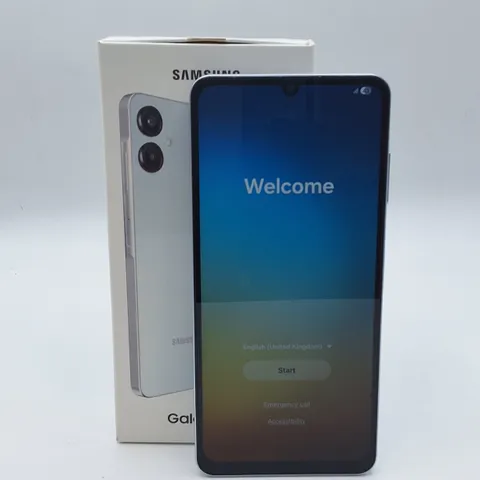 BOXED SAMSUNG GALAXY A06 4GB/64GB IN LIGHT BLUE - SM-A065F