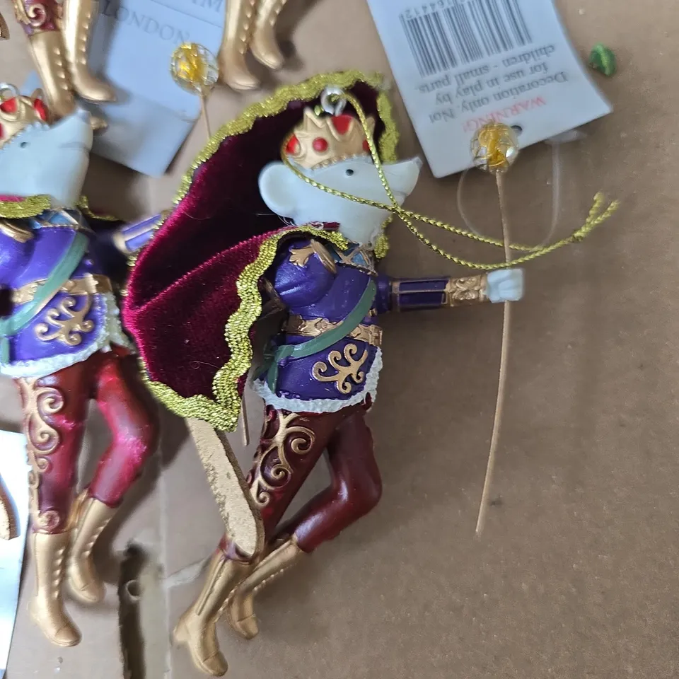 3 BOXES OF ASSORTED GISELA GRAHAM SMALL DECORATIONS