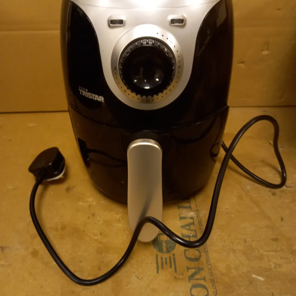 TRISTAR FR-6980BS AIR FRYER