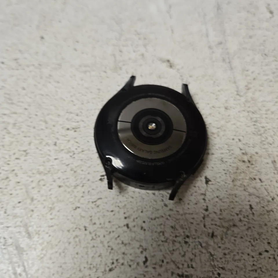 SAMSUNG GALAXY WATCH 4 BLACK