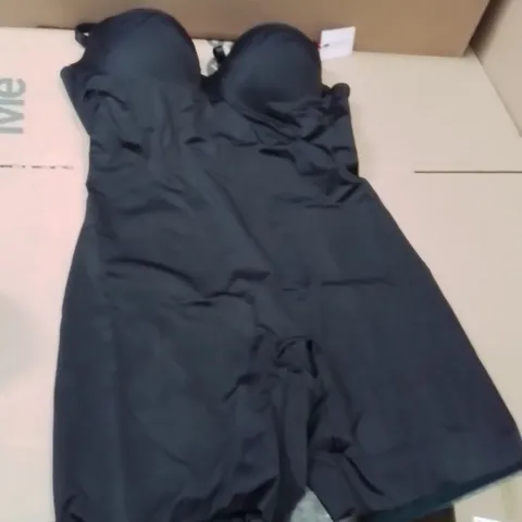BOXED BRAND NEW APPROXIMATELY 3 MAGISCULPT BLACK BODYSUIT SIZE 38E