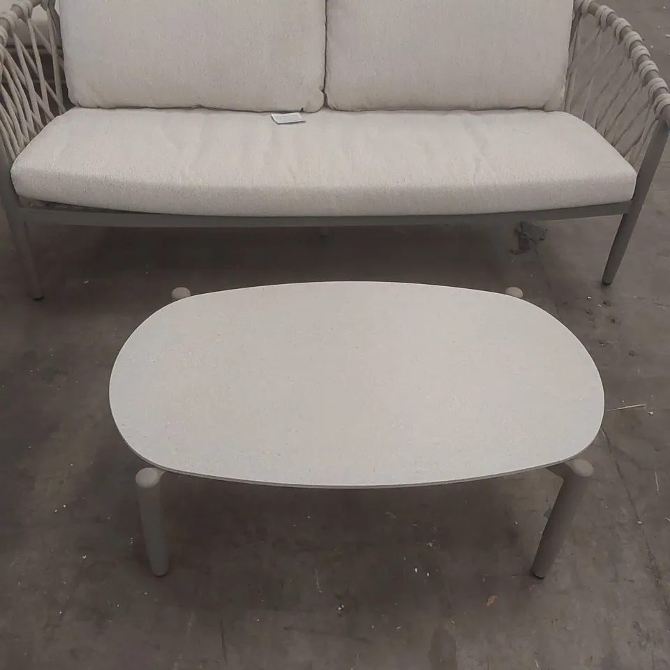 CLEVELAND LOUNGE SET IN BEIGE