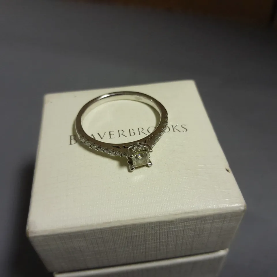 BOXED BEAVERBROOKS RING 