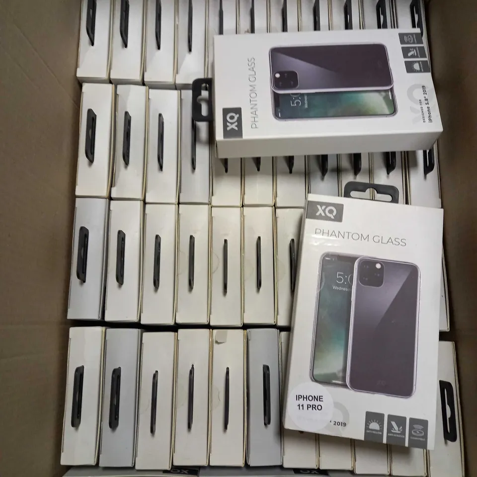 APPROXIMATELY 40 BRAND NEW BOXED XQ PHANTOM IPHONE 5.8" 2019 MODEL 