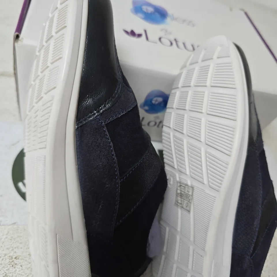 BOXED LOTUS SONNY LEATHER SHOES, NAVY - SIZE 3