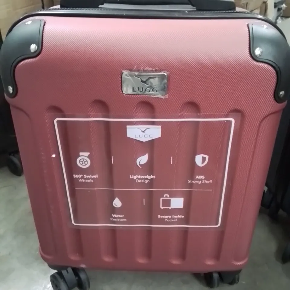 LUGG TRAVEL CABIN BAG RED